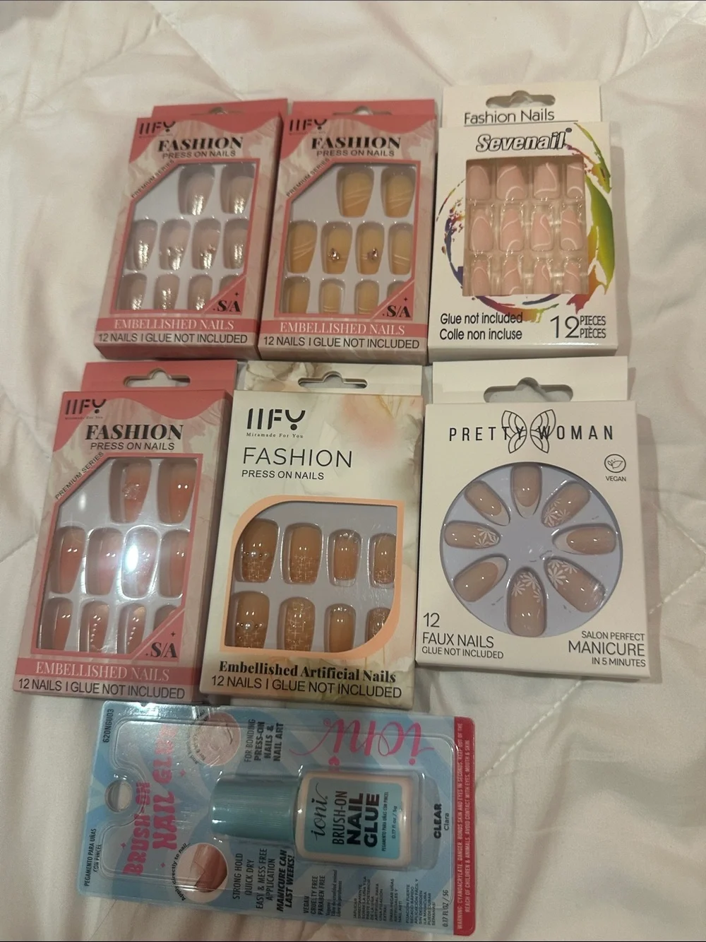 Seven7 Neutral & Nude Press-On Nails Assortment